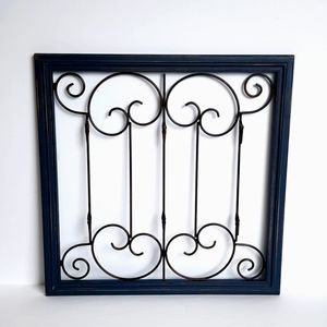 Wall Decorative Metal & Wood Photo Holder/Display Piece